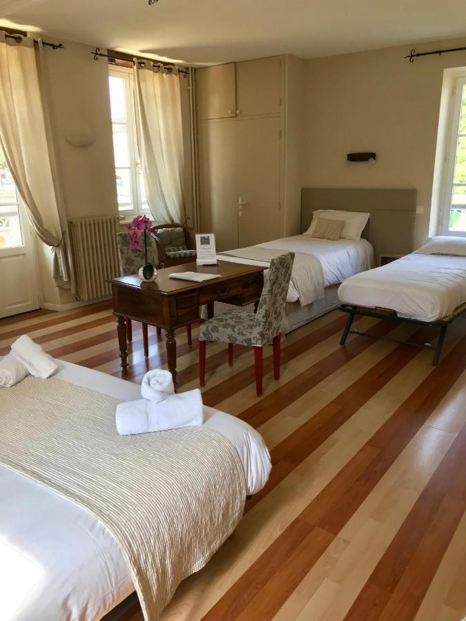 Hotel Des Bains Figeac Bagian luar foto